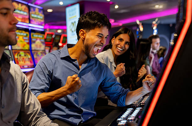 Roulette wheel and betting layout on Pretty Gaming studio